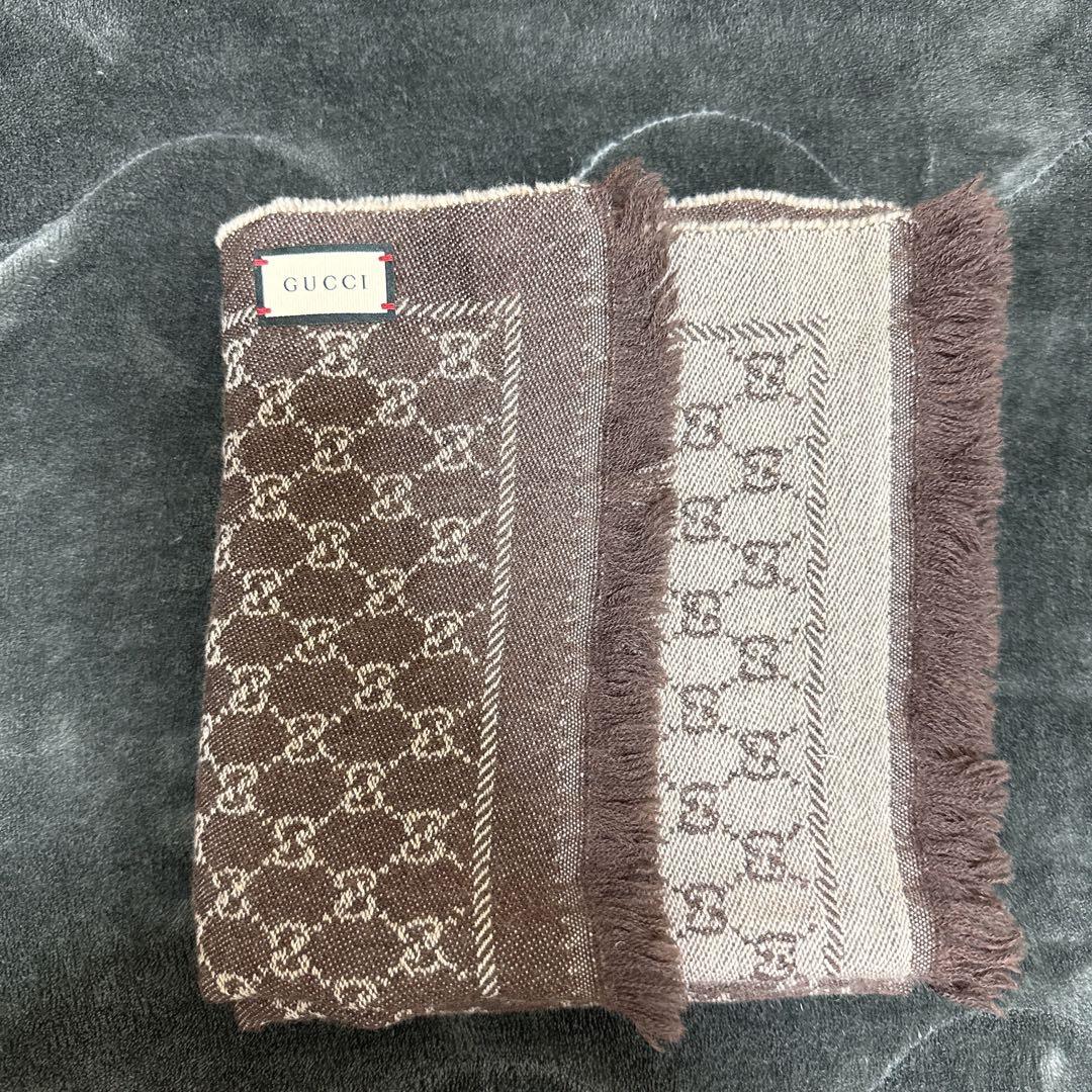 【最終値下げ】GUCCI GGロゴ ベージュ　マフラー　ストール
