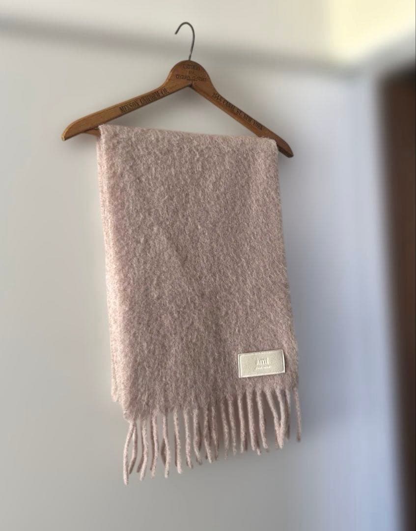 Ami Paris アルパカマフラー ベビーピンク 袋付き - メルカリ