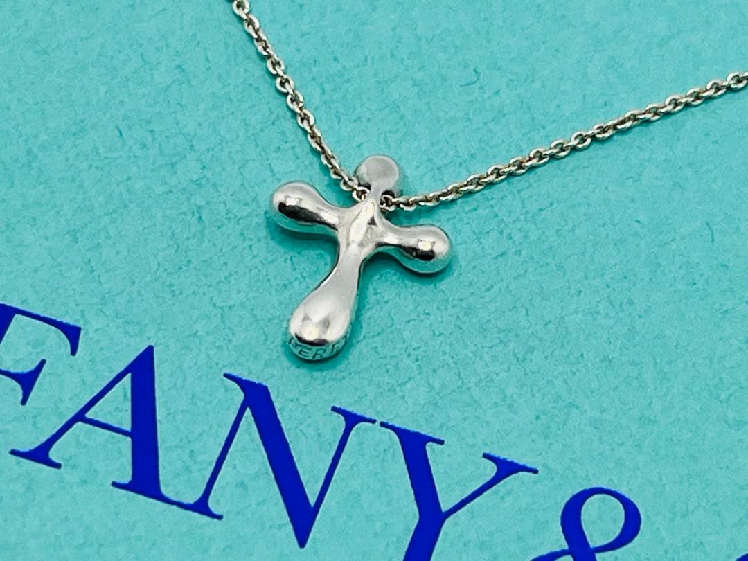 c684 ティファニー エルサ・ペレッティ クロス ネックレス シルバー