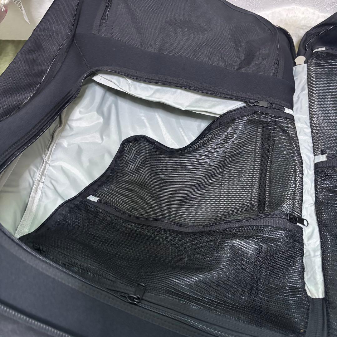 バートン BURTON キャリーバッグ90L ケース コロコロ ブラック 大容量