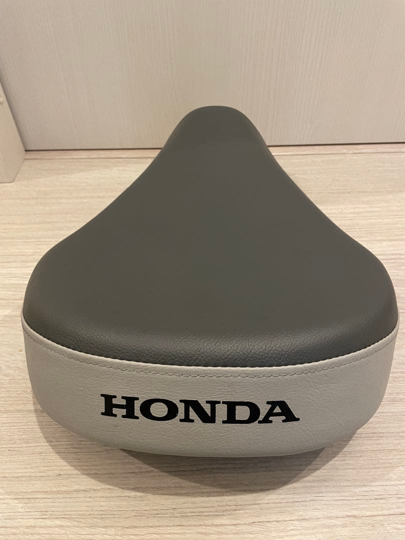 HONDA スーパーカブC125 純正バイク シート - メルカリ