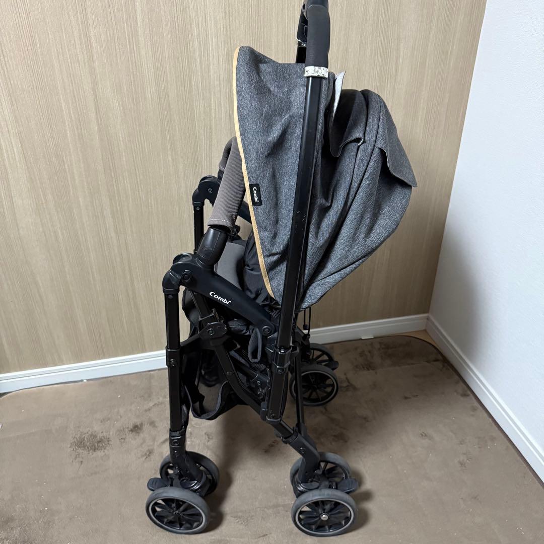 Combi コンビ　スゴカル　4キャスエアー　エッグショック　CG　限定