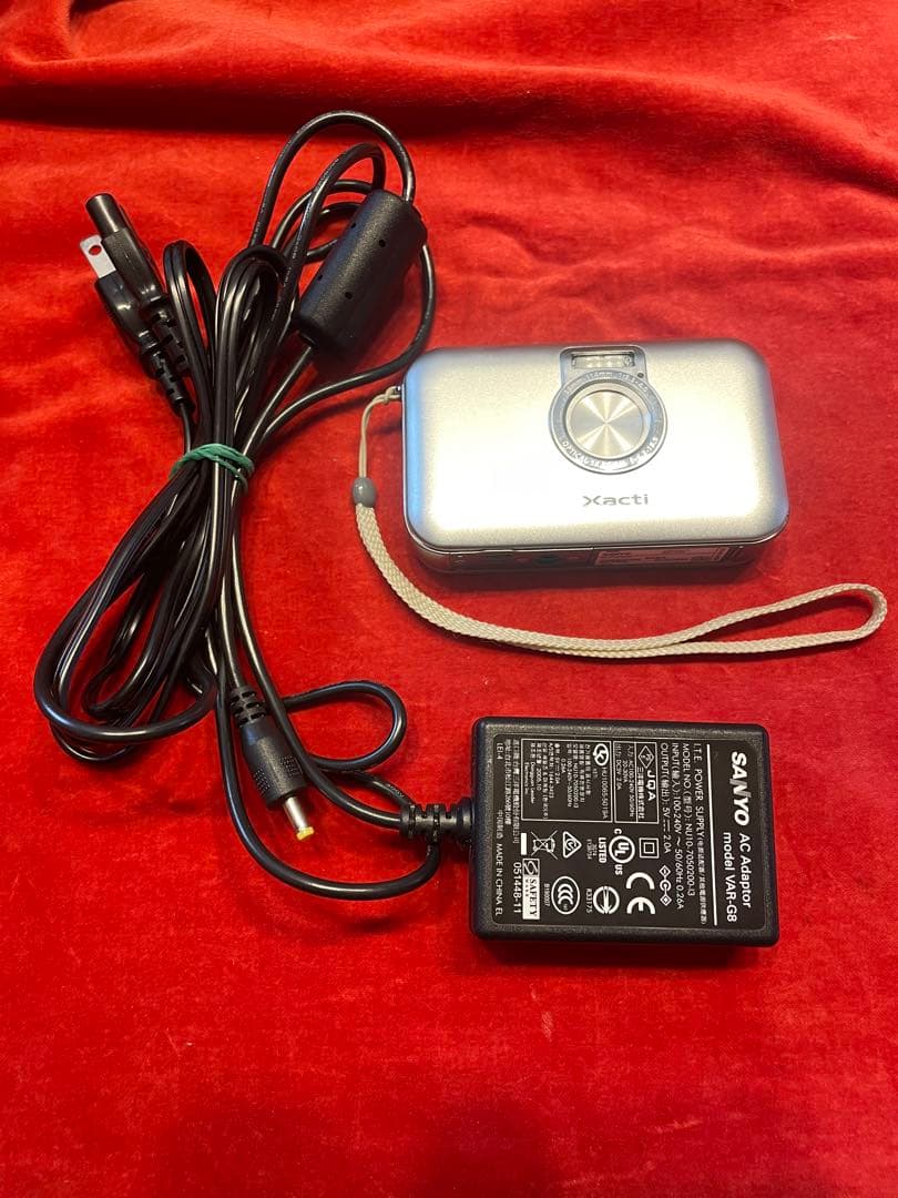 希少 美品 動作品 SANYO Xacti DSC-E6 デジタルカメラ - メルカリ
