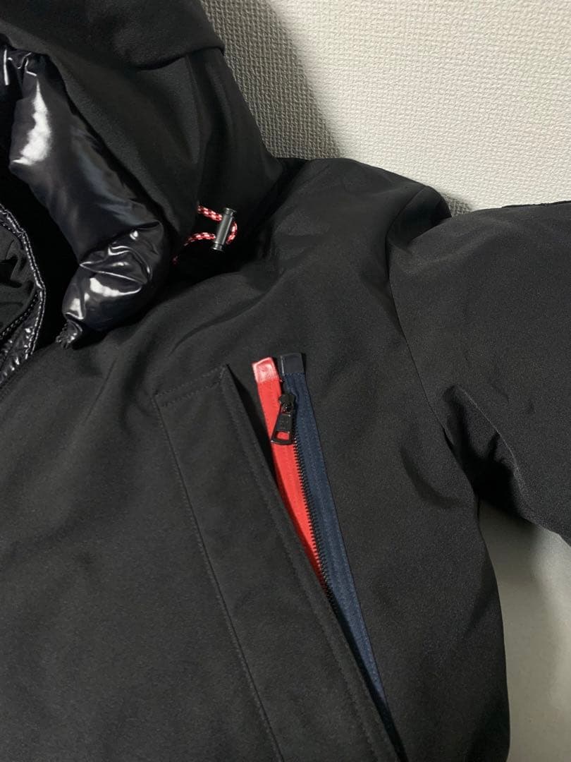 【極美品】即完売品✨MONCLER GENIUSライン✨ダウンジャケット