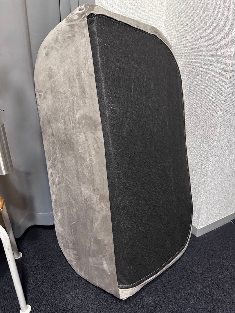 送料無料・廃盤レア商品】LOWYA ふっくらデザイン 2人掛けソファ