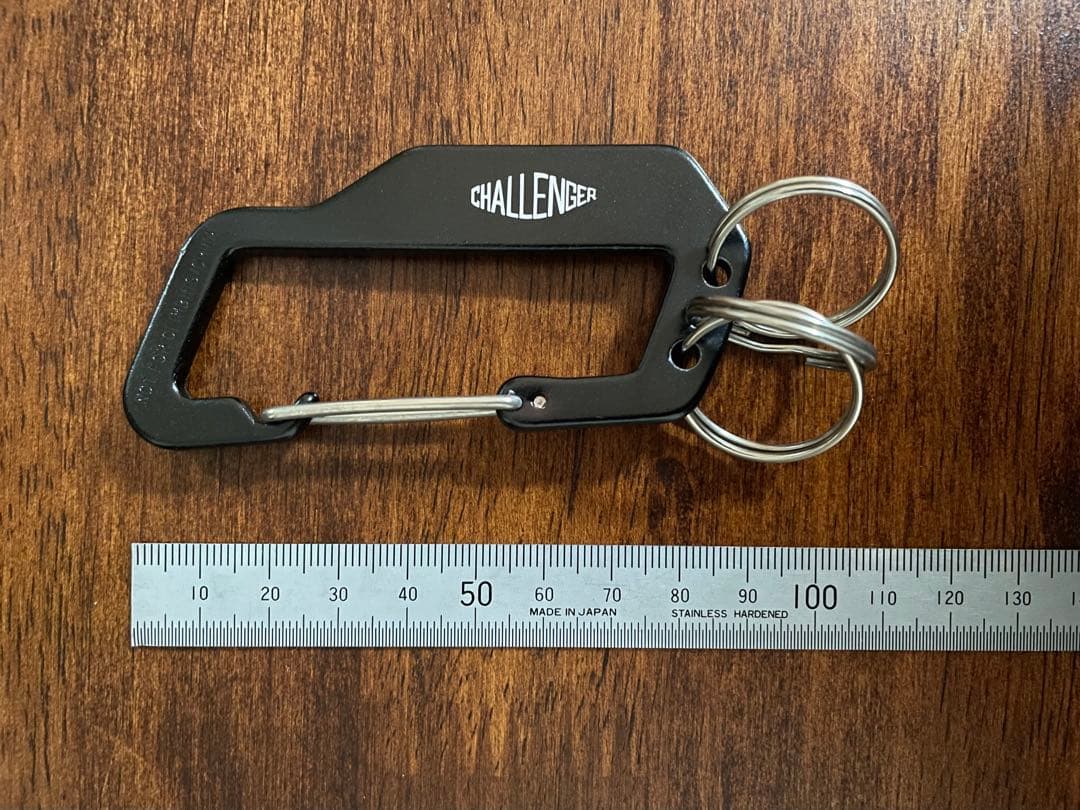 CHALLENGER チャレンジャー カラビナ キーホルダー 黒 - メルカリ