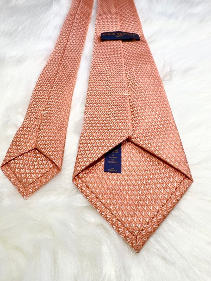 極美品】LOUIS VUITTON ルイヴィトン ネクタイ ダイヤモンドV現行