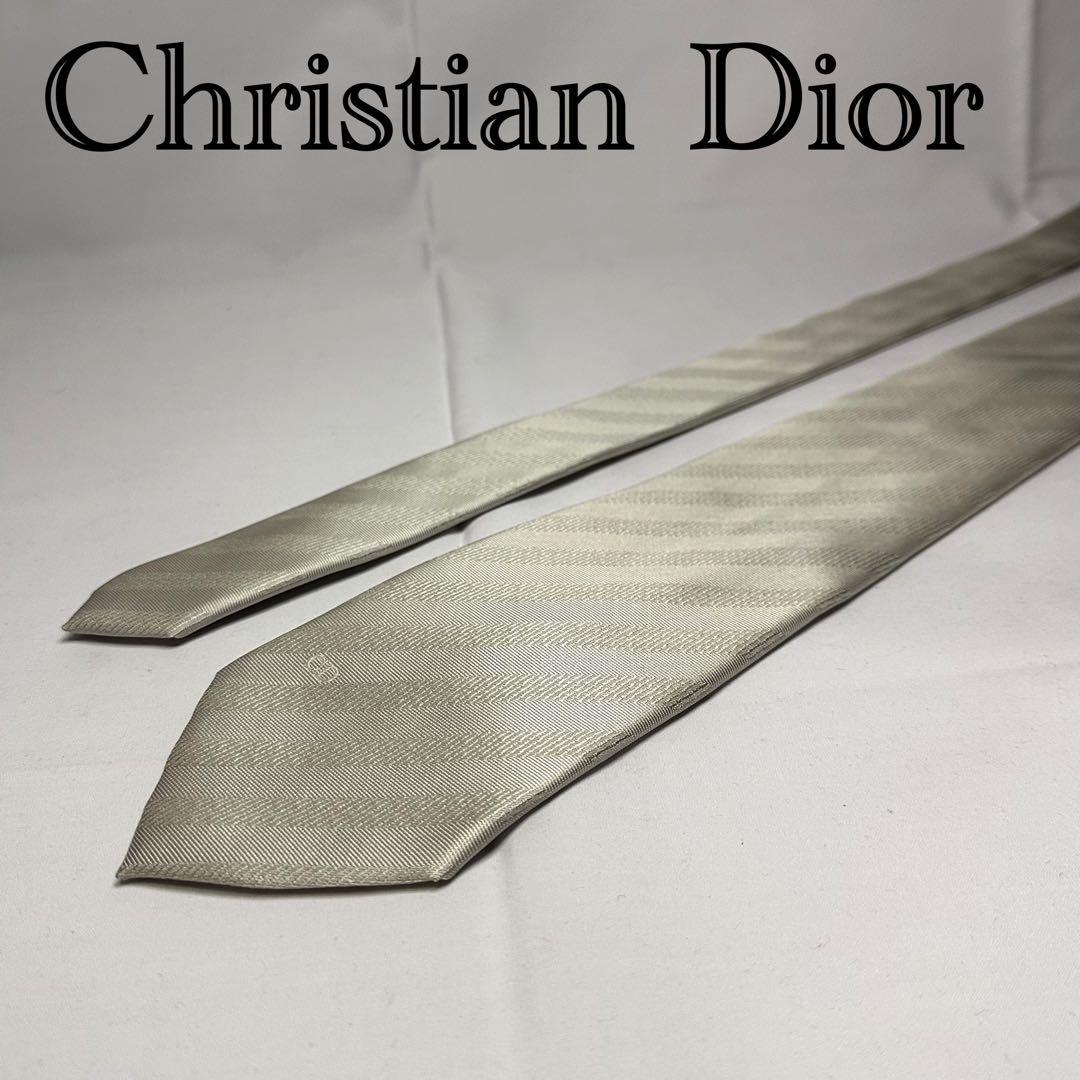 極美品☆ディオール☆ネクタイ☆シルバー☆ホワイト☆ストライプ柄