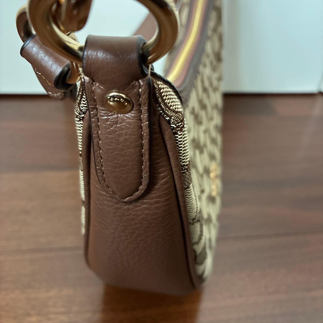 [値下][美品]COACHシグネチャーシーcスモールバッグ2way