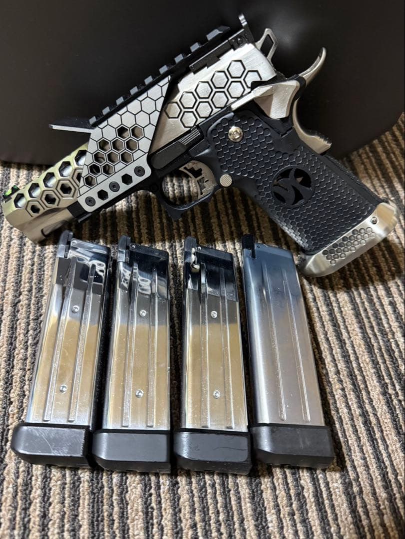 ハイキャパ5.1レースガンカスタム TRUNK:東京マルイ ハイキャパ5.1 レースガン 完全体