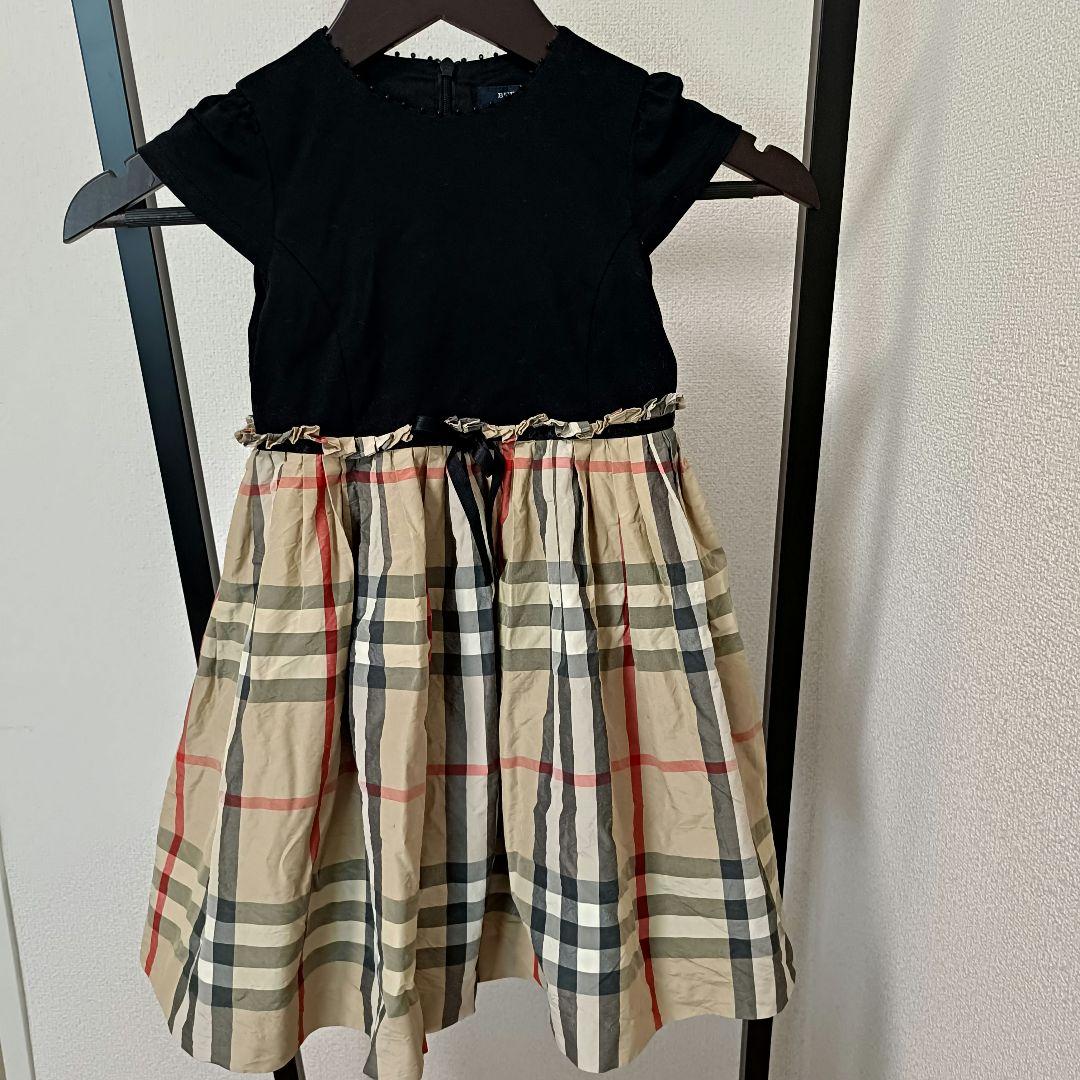 BURBERRY 半袖ワンピース 110センチ - メルカリ
