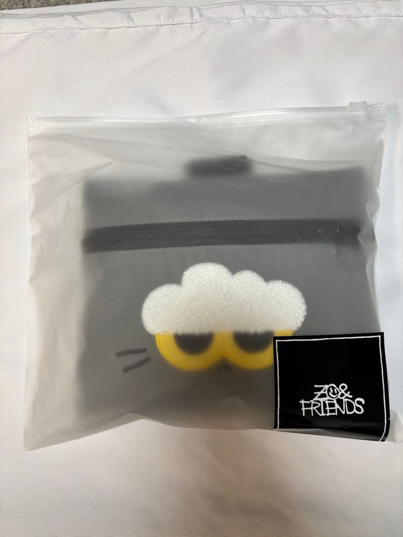 新品　ZO&FRIENDS × CASETiFY 折りたたみ式トラベルバック CASETiFY Co-Lab | Perfectly imperfect friends, ZO&FRIENDS! ZOA