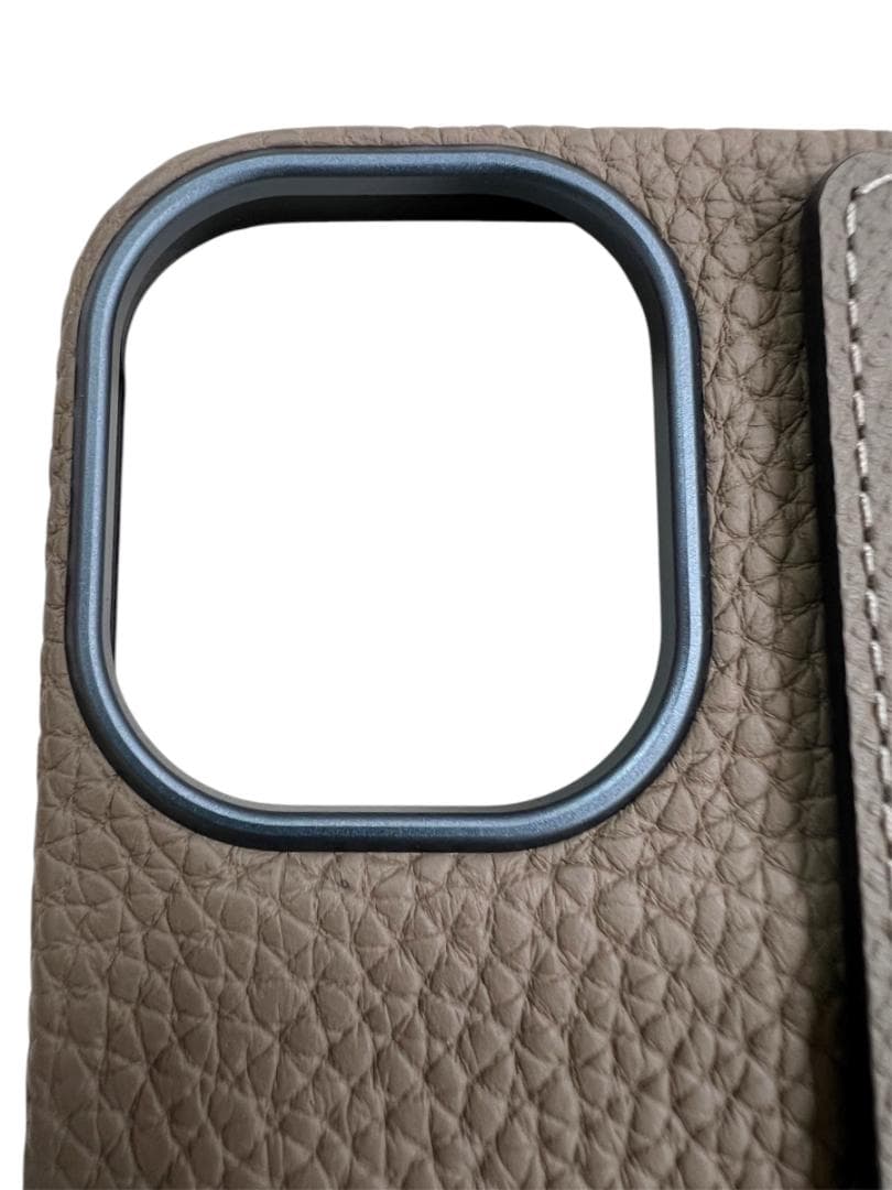 【美品】ボナベンチュラ iPhone 16ケース ハンドル付き エトープ