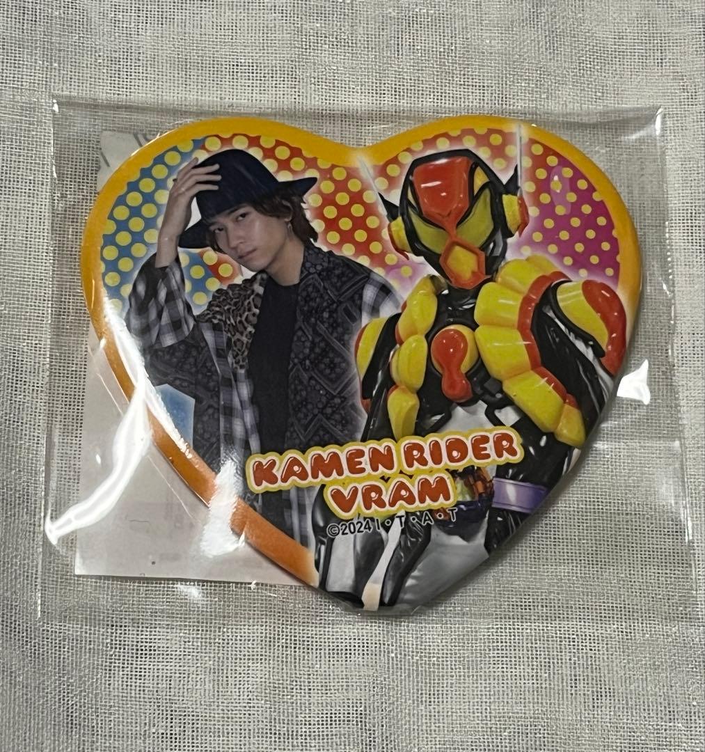 k*a様 TOSくじ 仮面ライダーガヴ 缶バッジ ヴラム プリンカスタム ラキア 仮面ライダーガヴ TOSくじ FS開催記念缶バッジ ガヴ&ヴァレン&ヴラム