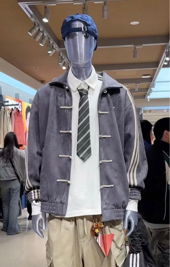 即日発送海外限定adidas ginals スエード トラックジャケットS - メルカリ