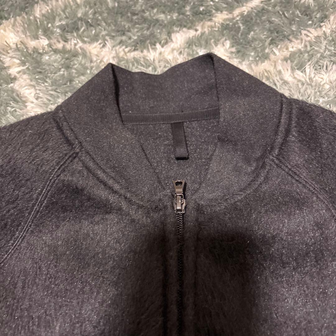 s*t様 blurhms ボンバージャケット シルクフリース comoli - メルカリ