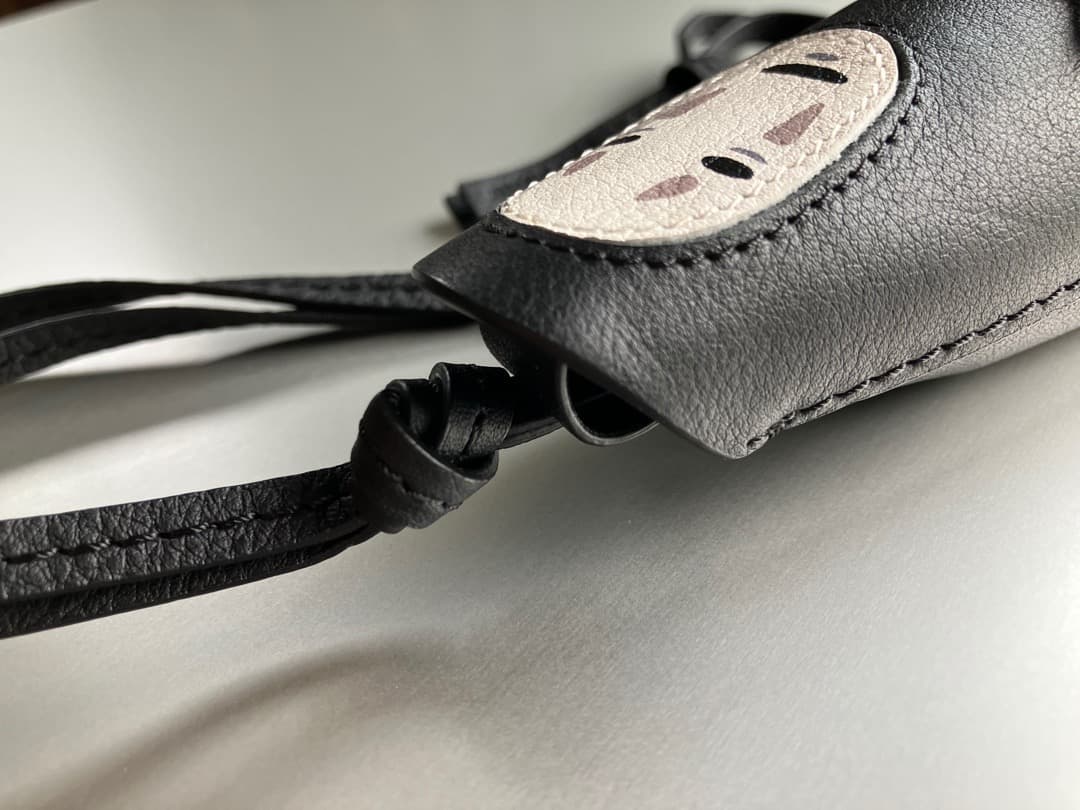 LOEWE (ロエベ) ×スタジオジブリ 千と千尋の神隠し カオナシキーケース