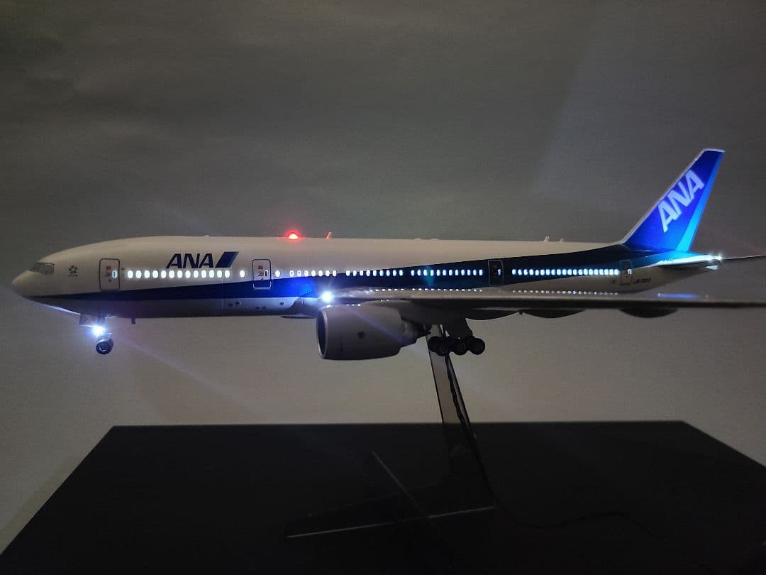 ANA BOEING 777-200 LED仕様完成品 - メルカリ