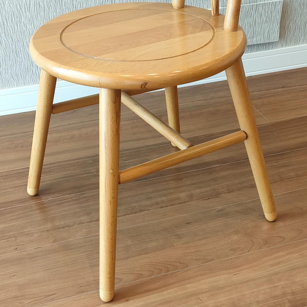 コイズミ KOIZUMI 木製椅子 丸形 天然木 ダイニングチェア
