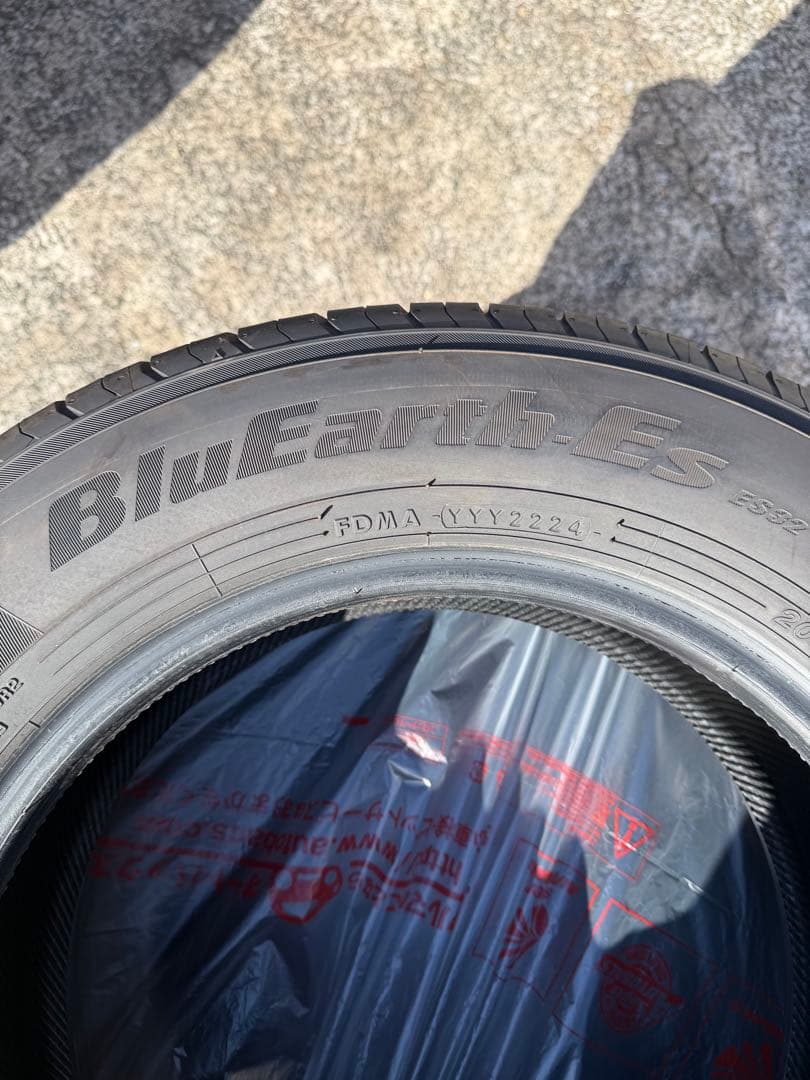Yokohama BluEarth 205/65R16 24年製