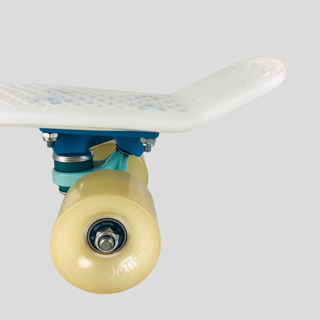 希少!!】penny 蓄光 ブルー 22インチ - メルカリ