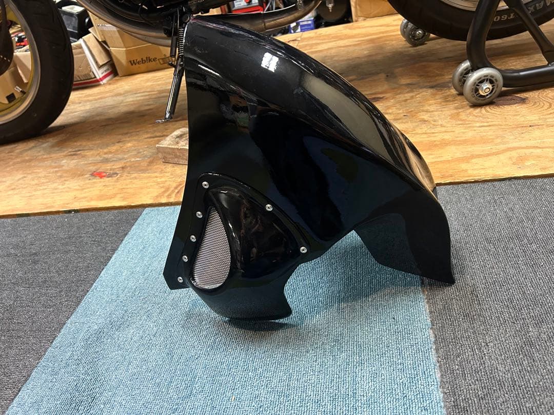 エアロシャークフェンダー gpz400f - メルカリ