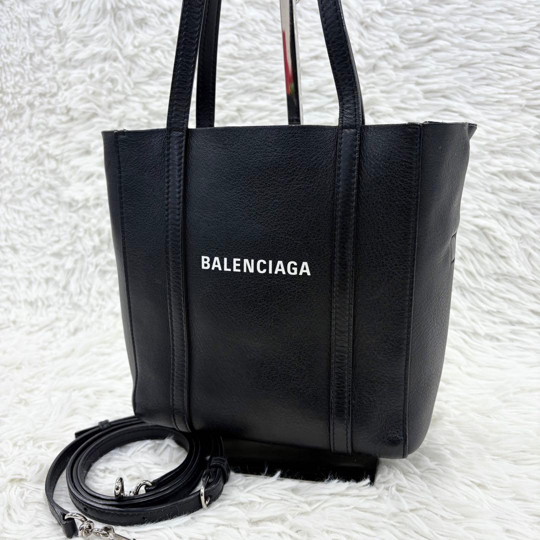 バレンシアガ エブリデイ 2way トートバック XXS ブラック レザー バレンシアガ エブリデイ トートXS レザー 2WAYトートバッグ ブラック