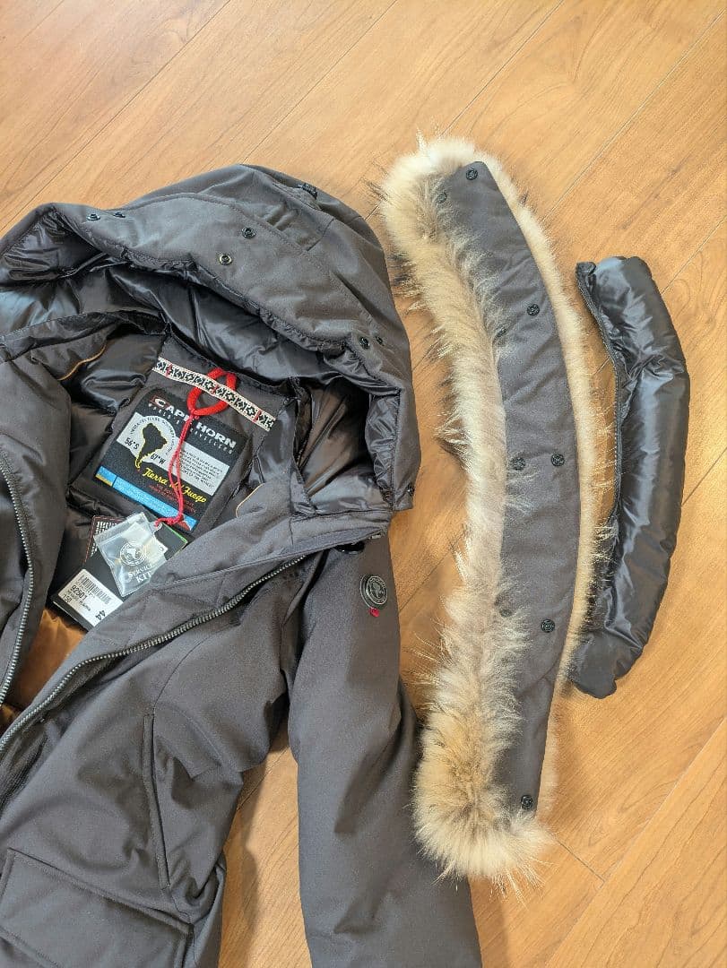 極美品 ケープホーン CAPEHORN ダウンジャケット ブラウン 44サイズ