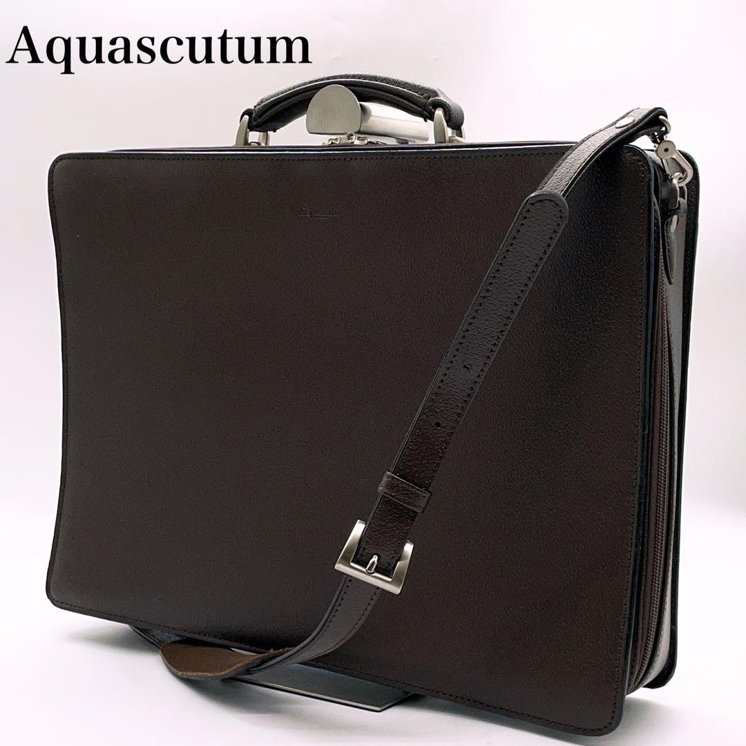 美品 アクアスキュータム マルエム 2way ビジネスバッグ クラブ