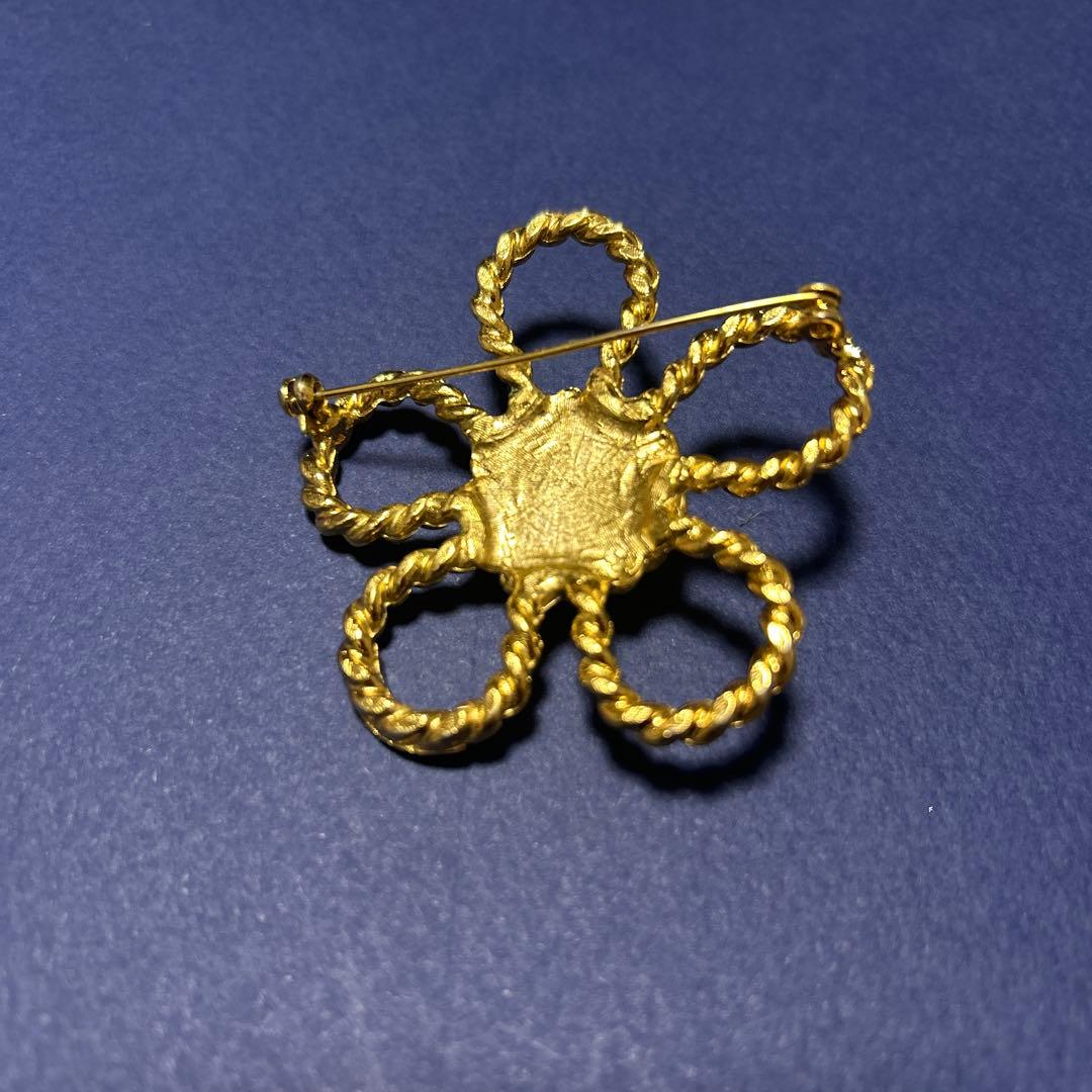 モスキーノ ブローチ - メルカリ