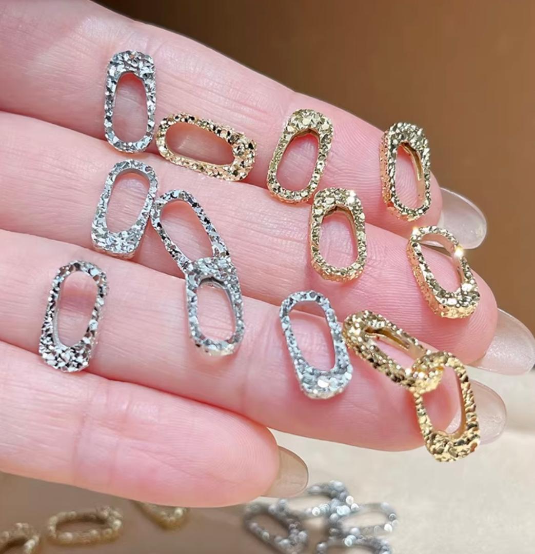 K18YG WG クラスプ スナップ開口 バチカン チャーム コマ 18K - メルカリ