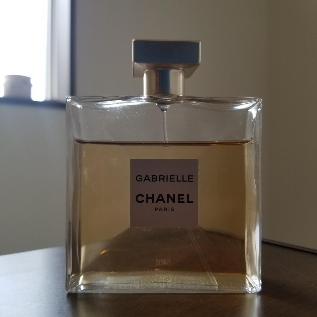 シャネル CHANEL ガブリエル オーデパルファム 100ML Amazon.co.jp: シャネル CHANEL ガブリエル シャネル EDP SP 100ml