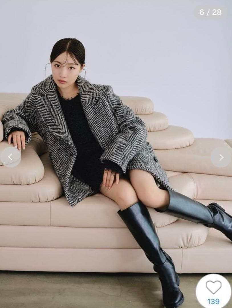 新春セール　SNIDEL オーバーボックスジャケットコート　サイズ0