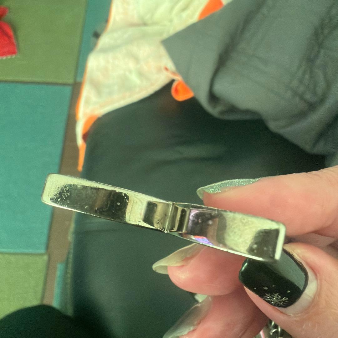 Louis Vuitton フラワーモチーフ チャーム