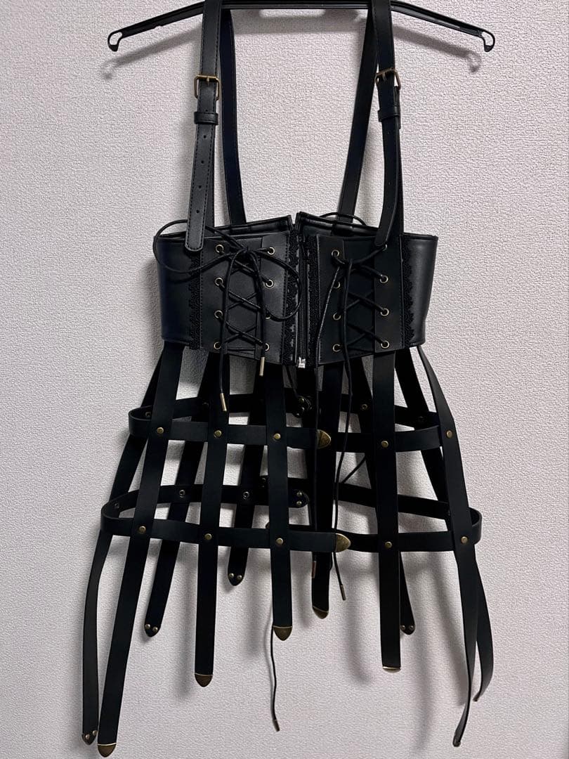 美品】Baroque Cage Corset Harness - メルカリ