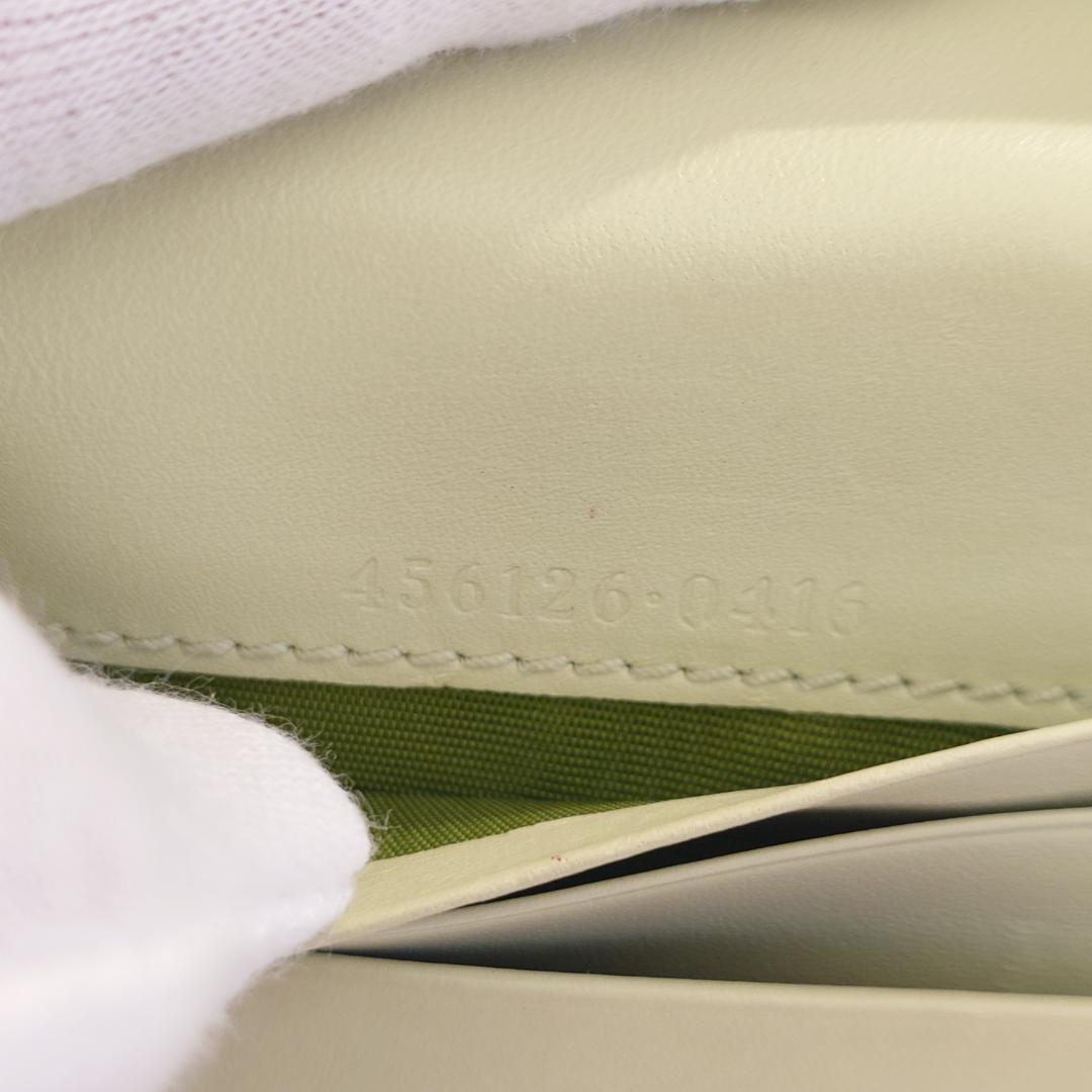 希少】GUCCI グッチ パイソン 2つ折り コンパクトウォレット グリーン