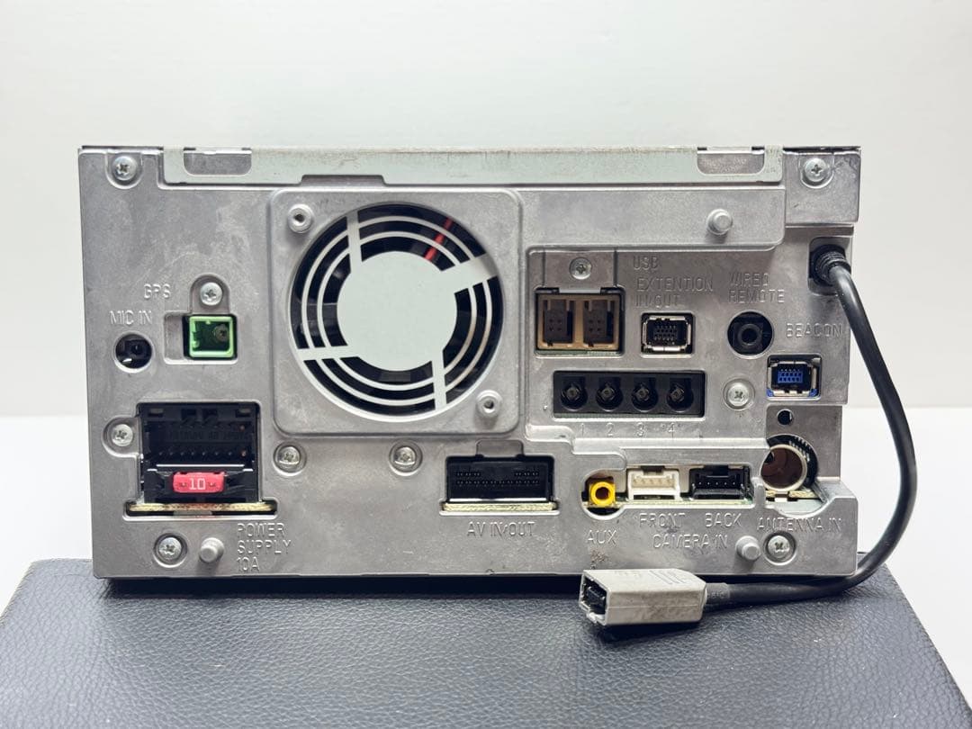 タッチパネル新品 AVIC-ZH99 2019年地図 新品ファン カロッツェリア