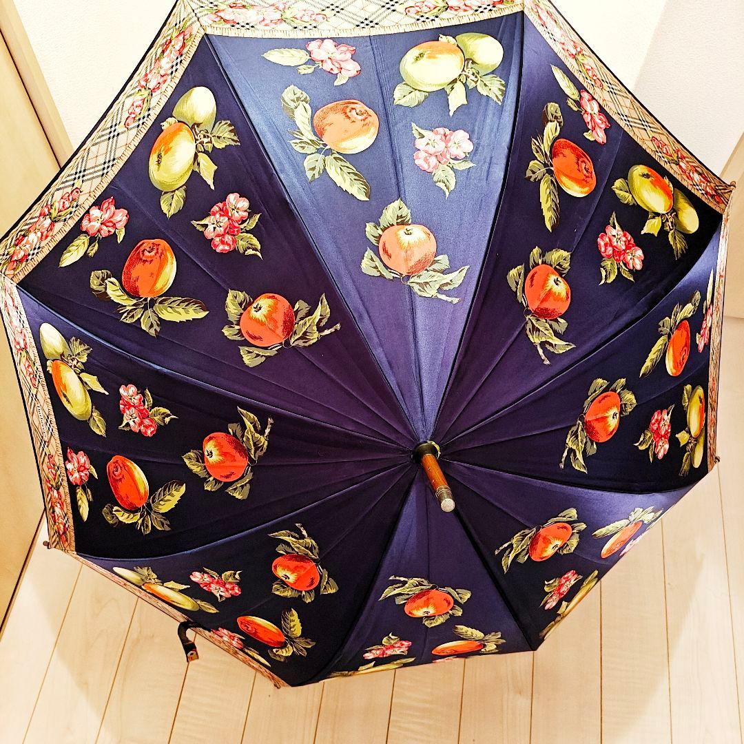 希少】Burberrys フルーツ花柄 長傘 ノバチェック バーバリー 紺