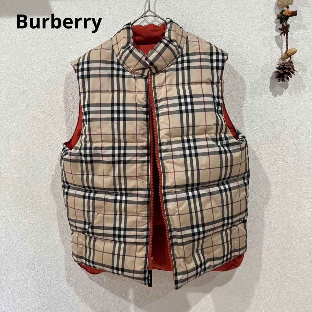 Burberry バーバリー ダウンベスト リバーシブル ノバチェック 赤 Burberry バーバリー ノバチェック柄 リバーシブル ダウン ベスト M
