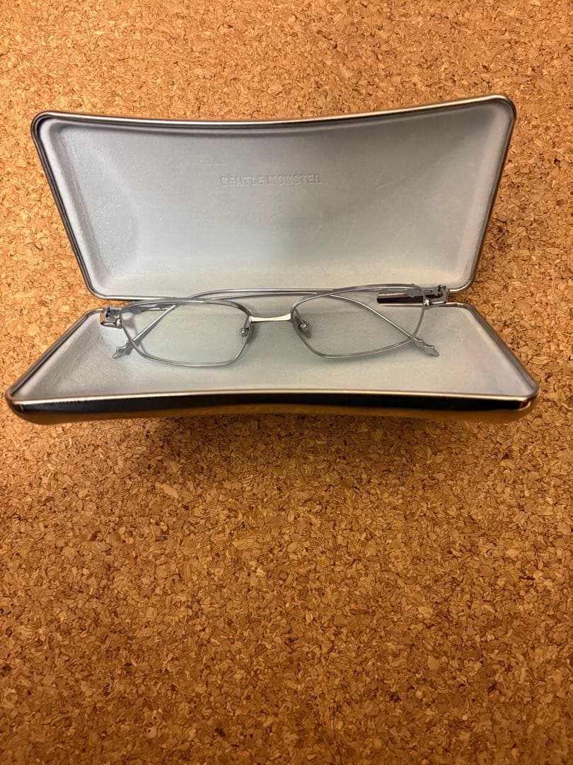 GENTLE MONSTER Atomic 02 クリア - メルカリ