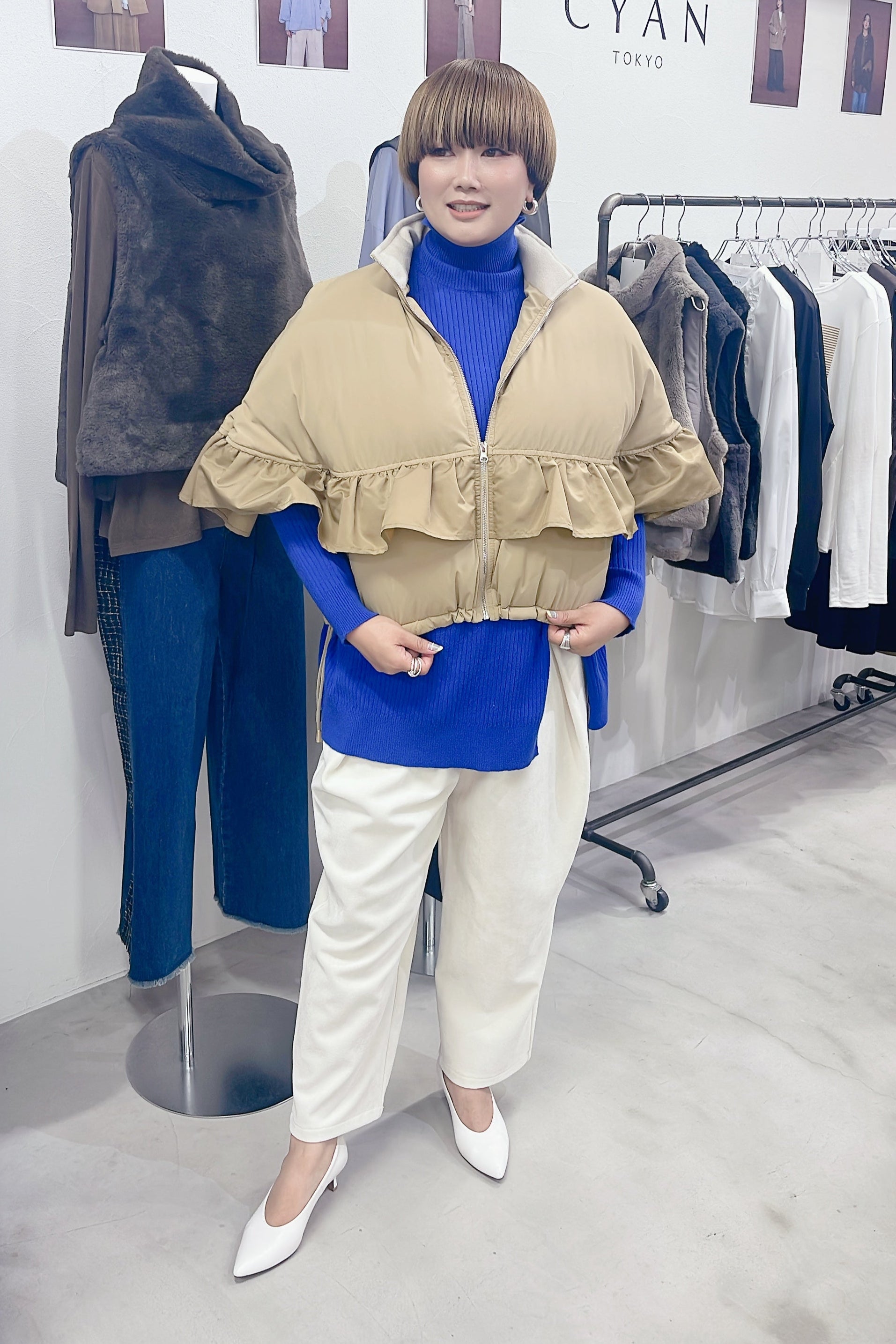 CYAN TOKYO】ガルゼベロアオーバータックテーパードパンツ/507404