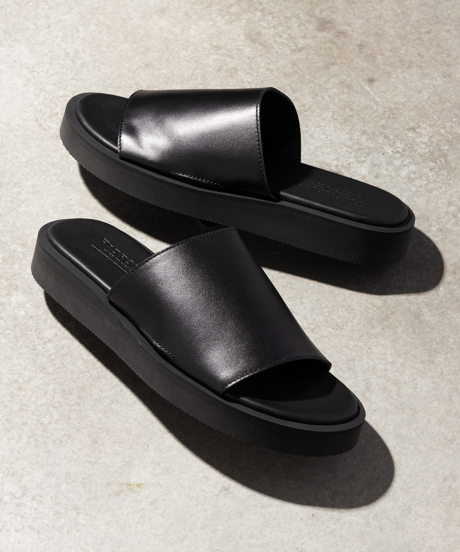 レザー ミュールサンダル　パドローネ　PADRONE STUDIOUS 26cm レザー ミュールサンダル パドローネ PADRONE STUDIOUS 26cm - メルカリ