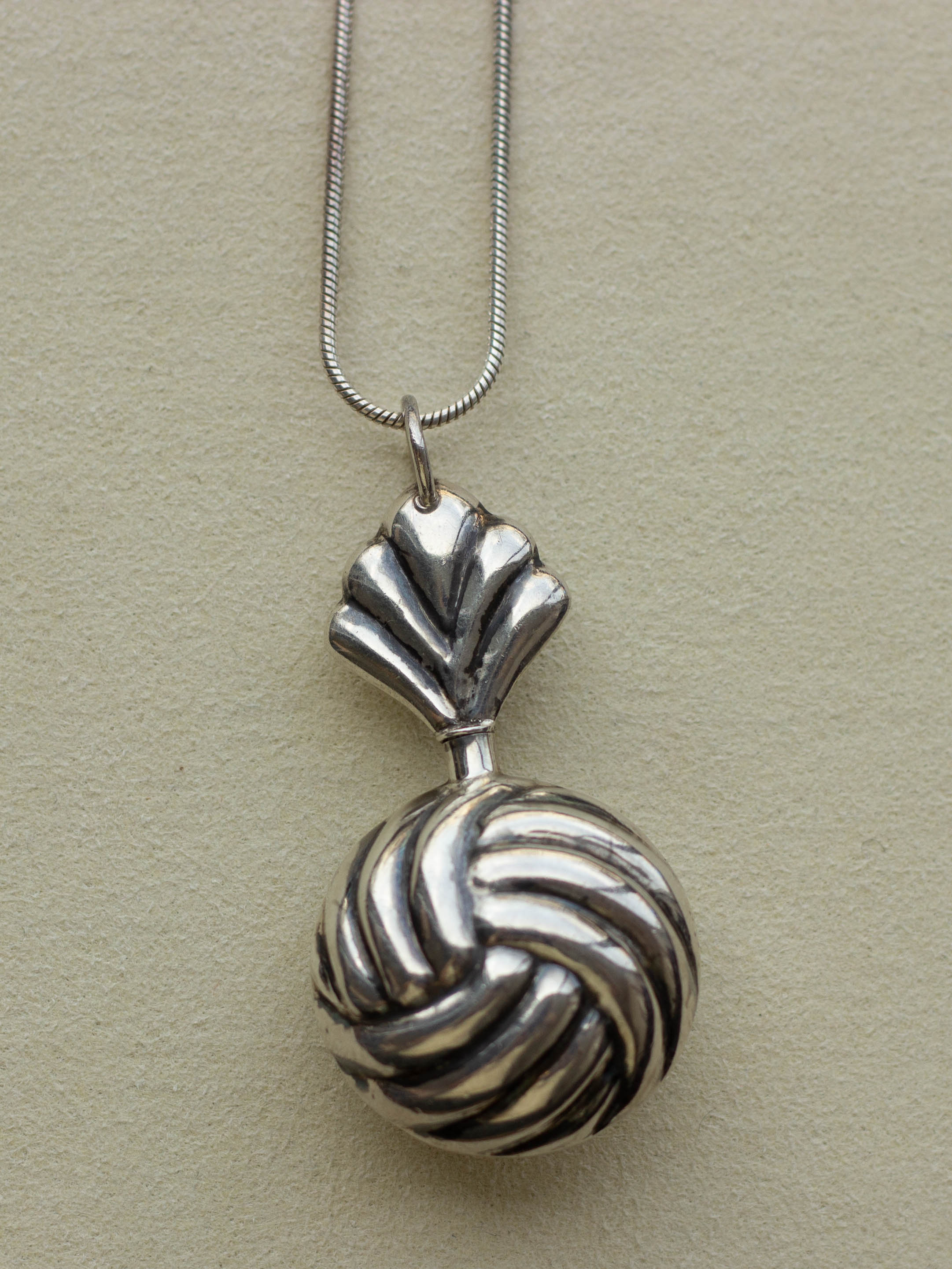 Vintage] Silver Necklace w/ Perfume Bottle | シルバー925