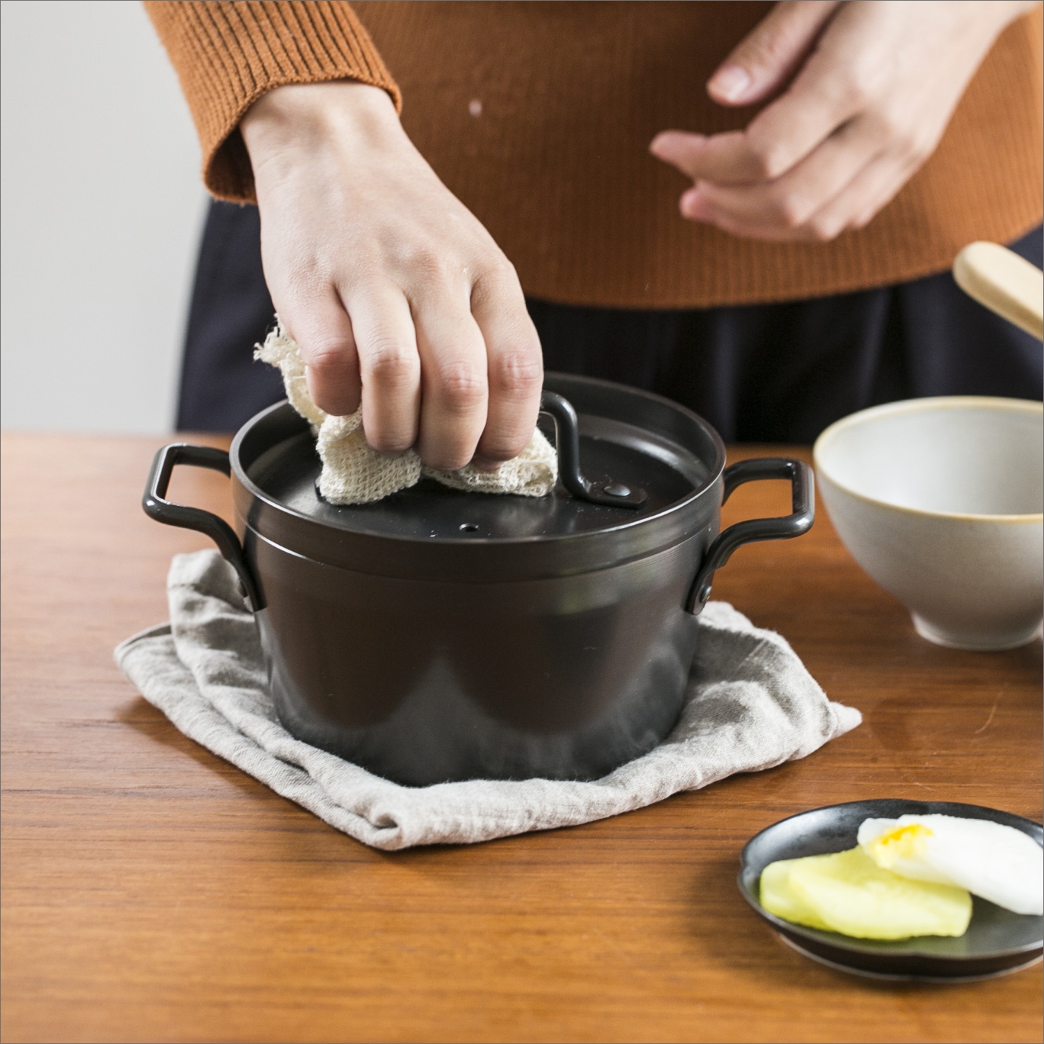 松田美智子の自在道具/鉄の小さなごはん鍋 しゃもじ付きセット -炊飯5