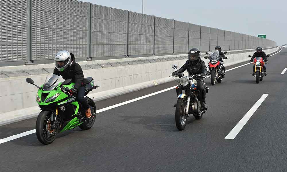 B+COM SB4X Lite - SYGNHOUSE