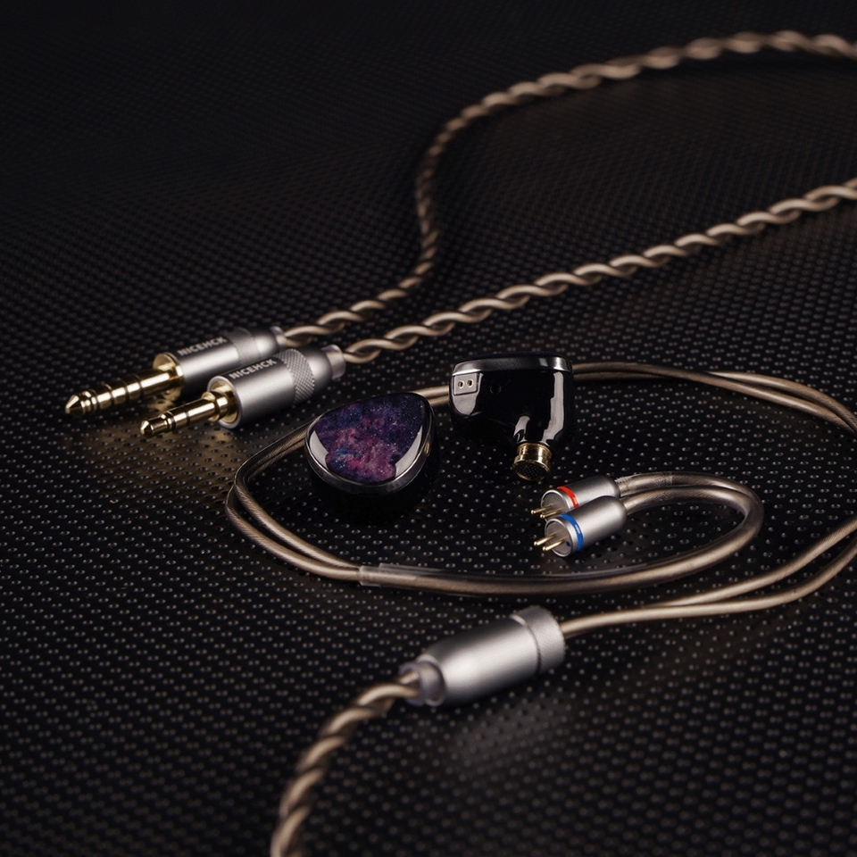 NiceHCK NX8 1DD+6BA+1PZT Hybrid 8 Drivers In-Ear Earphone with