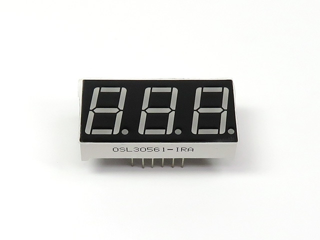 3桁7セグメントLED表示器 赤色 アノードコモン OSL30561-IRA: オプト
