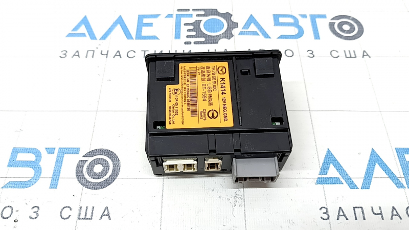 USB Hub, AUX Mazda CX-9 16-20 TK78669U0E артикул 672574 - купить