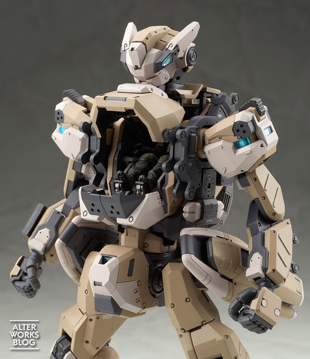 ボーダーブレイク クーガーNX 強襲兵装」プラスチックモデルキットご