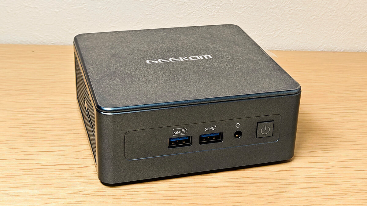 GEEKOM MINI IT13レビュー。i9-13900H + 32GB RAM + 2TB SSD搭載ミニPC